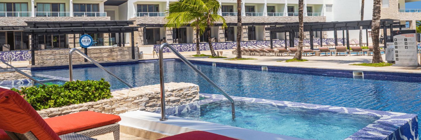 Blue Diamond Resorts vacation deal 