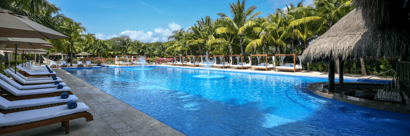 Lomas Hospitality vacation deal